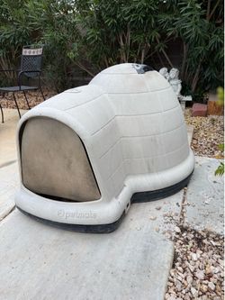 Dog house XL Igloo