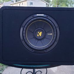10" Kicker Subwoofer With Ported Enclosure 