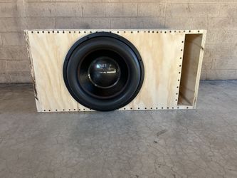 Mrmusicman CHAOS 15 Inch Subwoofer In Custom Box - $599
