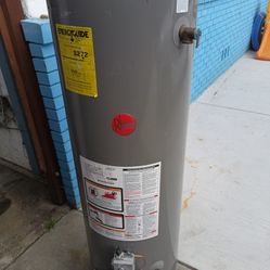 40 Gallon Water Heater