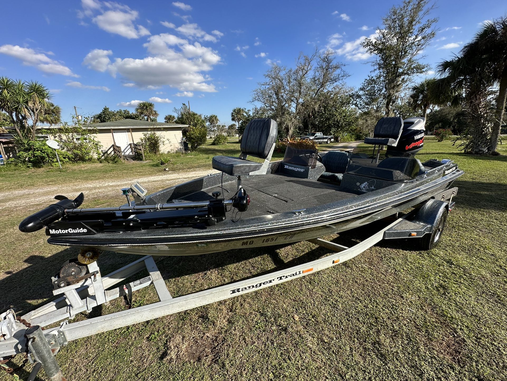 Ranger 373V Comanche Bass Boat