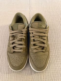 Nike Dunk Low Olive Green Sneakers