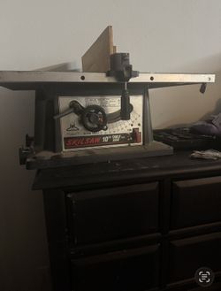 Skilsaw 10” Table Saw