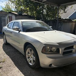 Dodge  charger 2008