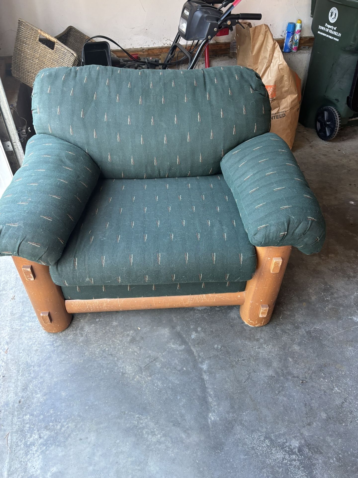 Green Chair/Love Seat