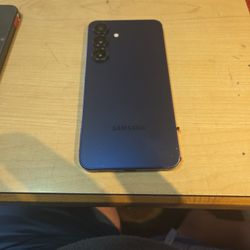 2 Samsung Phones and one Motorola Phone.  $500  for both SAMSUNG S  $300 for the  Motorola 