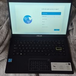 ASUS - 14" FHD Laptop 
