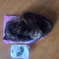 Women's Hair Weave Extensions.