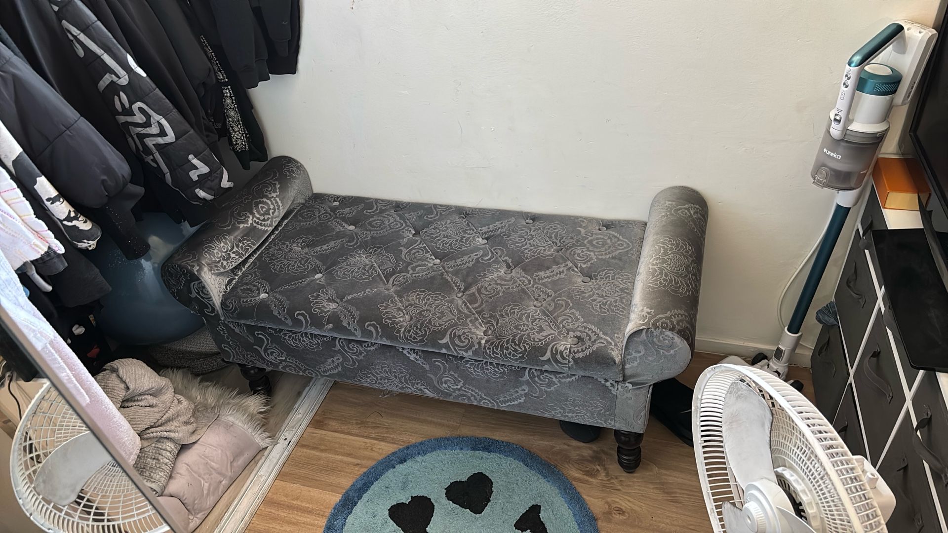 Ottoman With storage