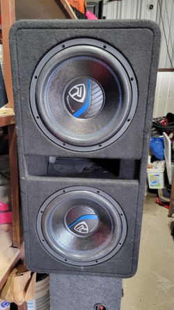 Rockville 2 speaker box