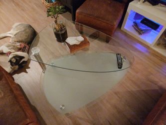 Landmark Metal Cocktail Table