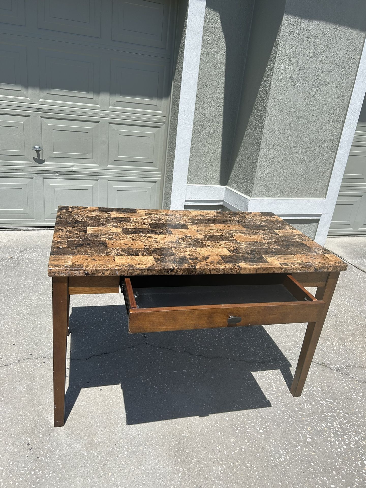 ASHLEY FURNITURE LEG TABLE WITH DRAWER EXCELLENT CONDITION.