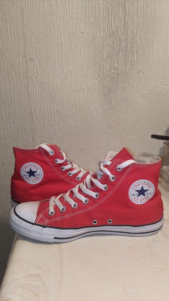 Men's Converse Sneakers Size 8 $20 Firm