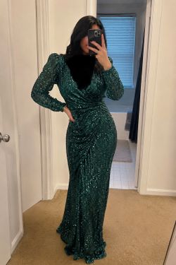 Beautiful green dress