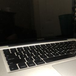MacBook Pro 2012 - Needs OS reinstalled/ For Parts