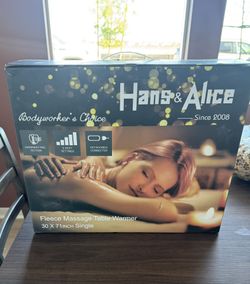 Hans & Alice Fleece Massage Table Warmer 