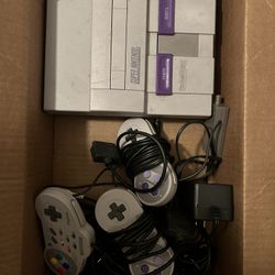 Super NES Console Controllers Cables And Games