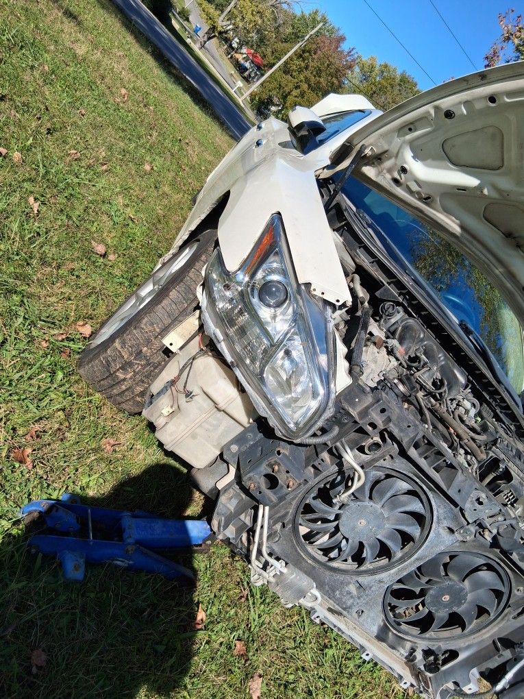 2012 Nissan Maxima Hid Headlights With Ballasters And Bulbs