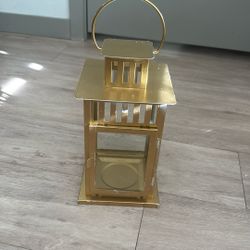 Gold Lantern