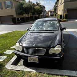 2004 Mercedes-Benz C-Class