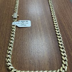 10kt Gold Chain