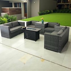 New inbox patio set (we finance and deliver)($54 down,90 day no interest payment plan)