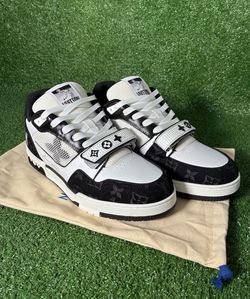 LV shoes