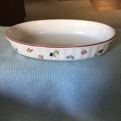 Villeroy & Boch Petite Fleur Oval Baker 