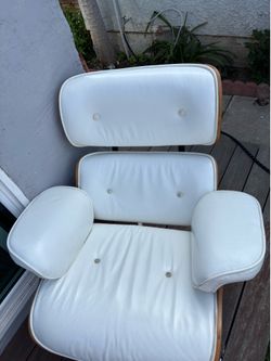 Chair with ottoman