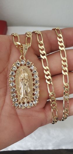 Cadena con dije de la virgen de guadalupe conzirconia de oro laminado