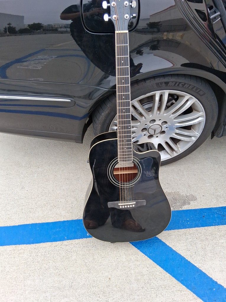 Ibanez Guitar