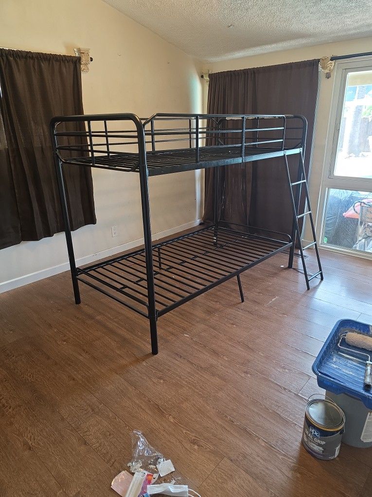 Twin Over Twin Metal Bunk Bed in Black