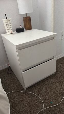 2 Drawer nightstands x2