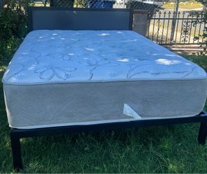 Nice full size bed with good mattress