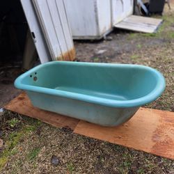Case iron 1923 7ft. Tub
