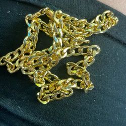 Gold Necklace 