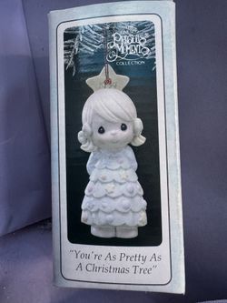 Precious Moments Lot Of 13 Ornaments From Different Years