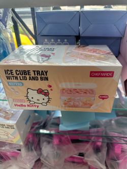 Hello Kitty Ice Cube Tray with Lid and Bin
