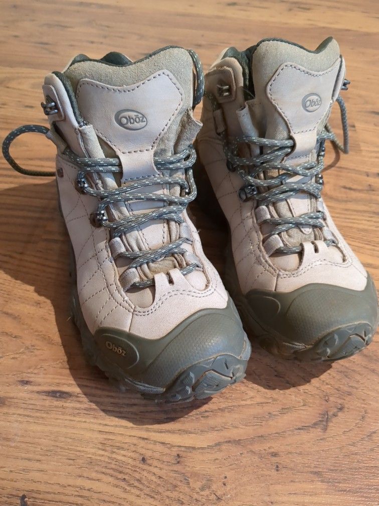 Oboz Hiking Shoes