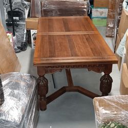 1900's Mohagany Kittinger Dining Table