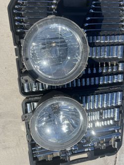 Jeep JL 2018 - 2023 OEM Headlight 