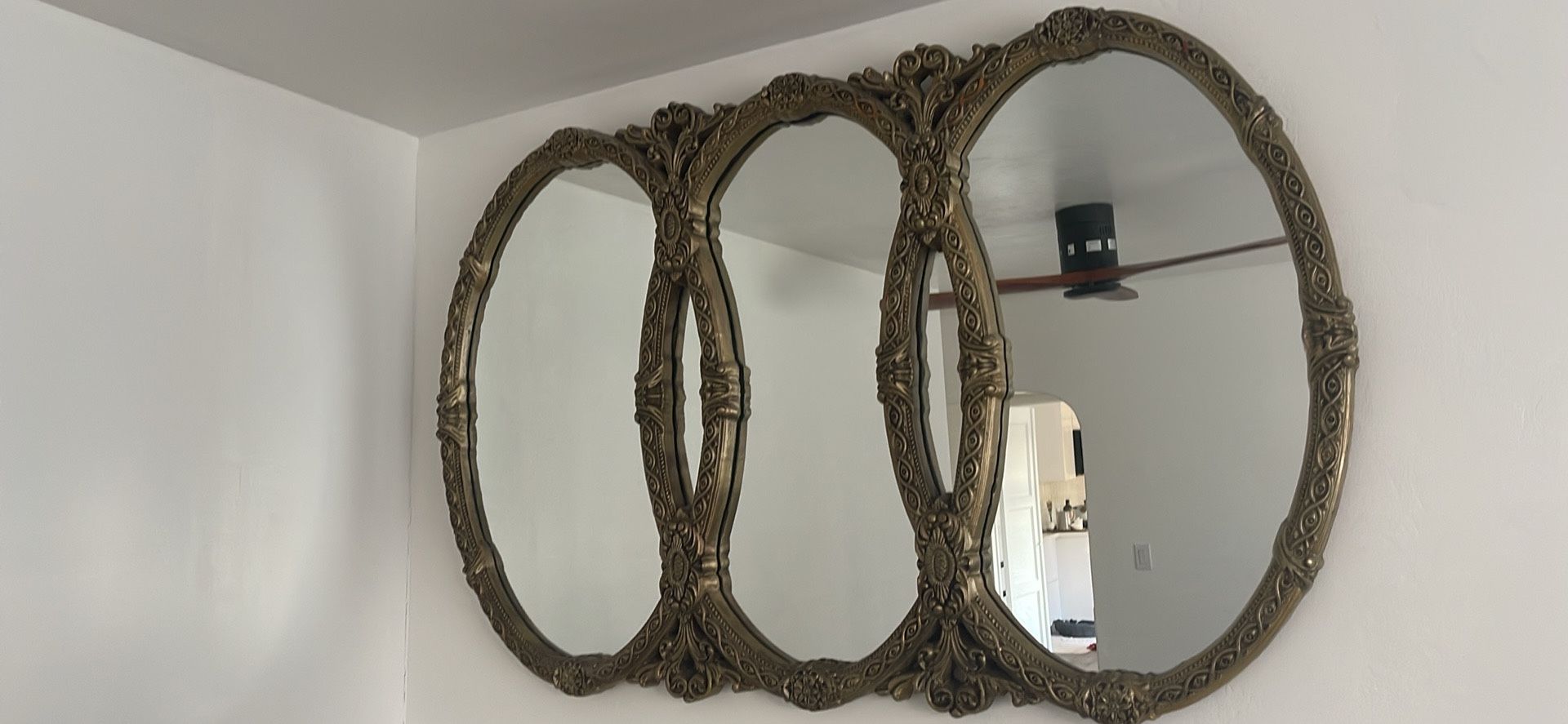 Big Mirror  60x40 Inches 