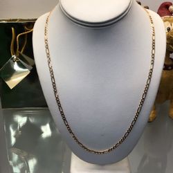 14k Yellow Gold Figaro Chain 22” 3.5mm 10.7 Grams 💵  💳  💵  Cash and Card Accepted