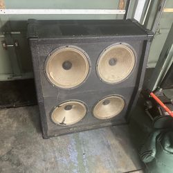 Four 12’s Subwoofer