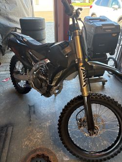 2016 yz250