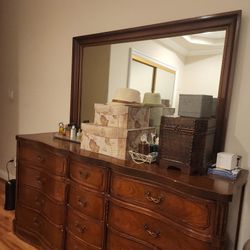 Vintage Matching Bedroom Set – Dresser with Mirror + Nightstands