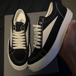 Rick Owen’s Mens Low Top Sneakers