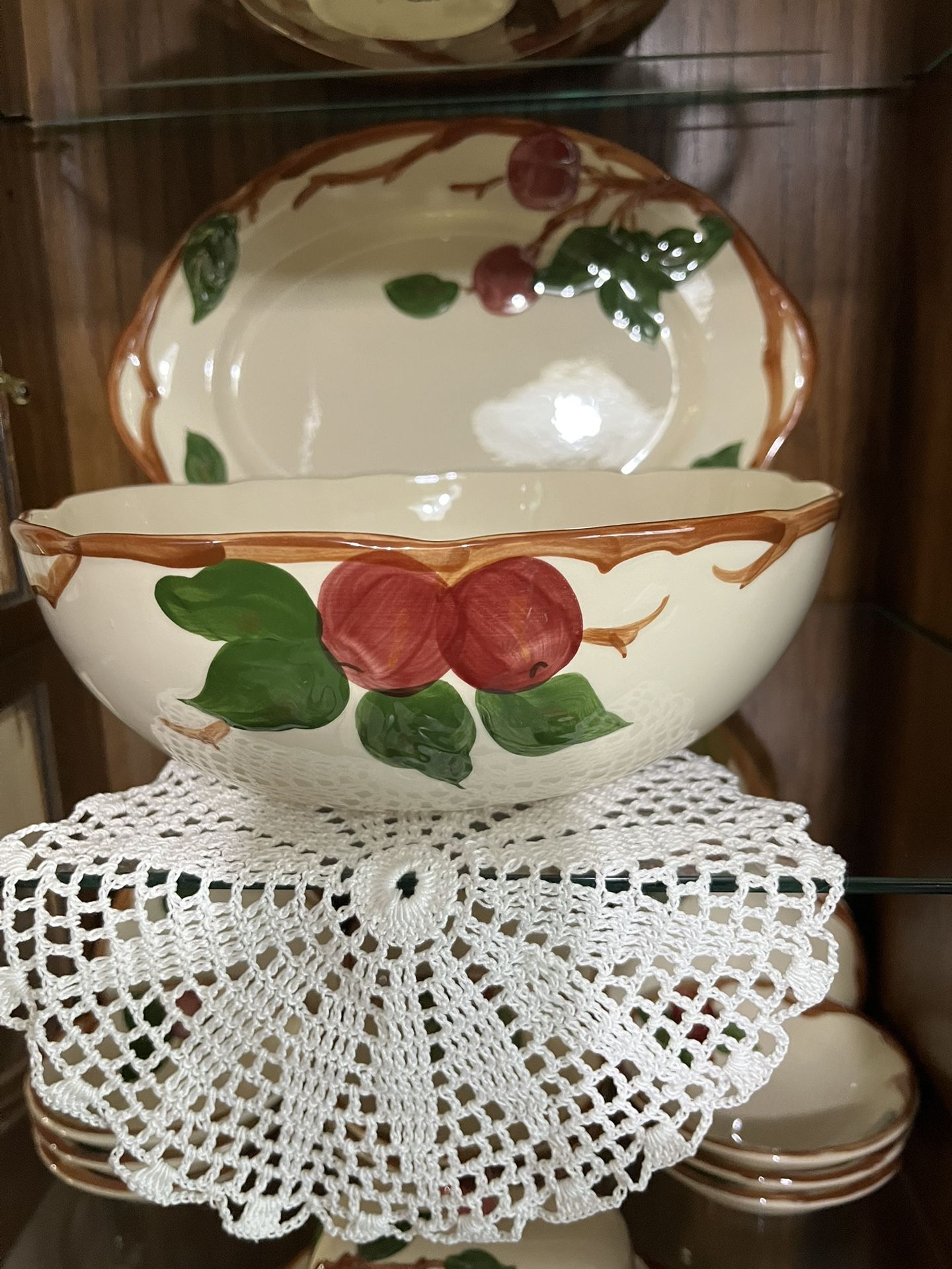 Vintage Franciscan Apple Dinnerware Service For Eight