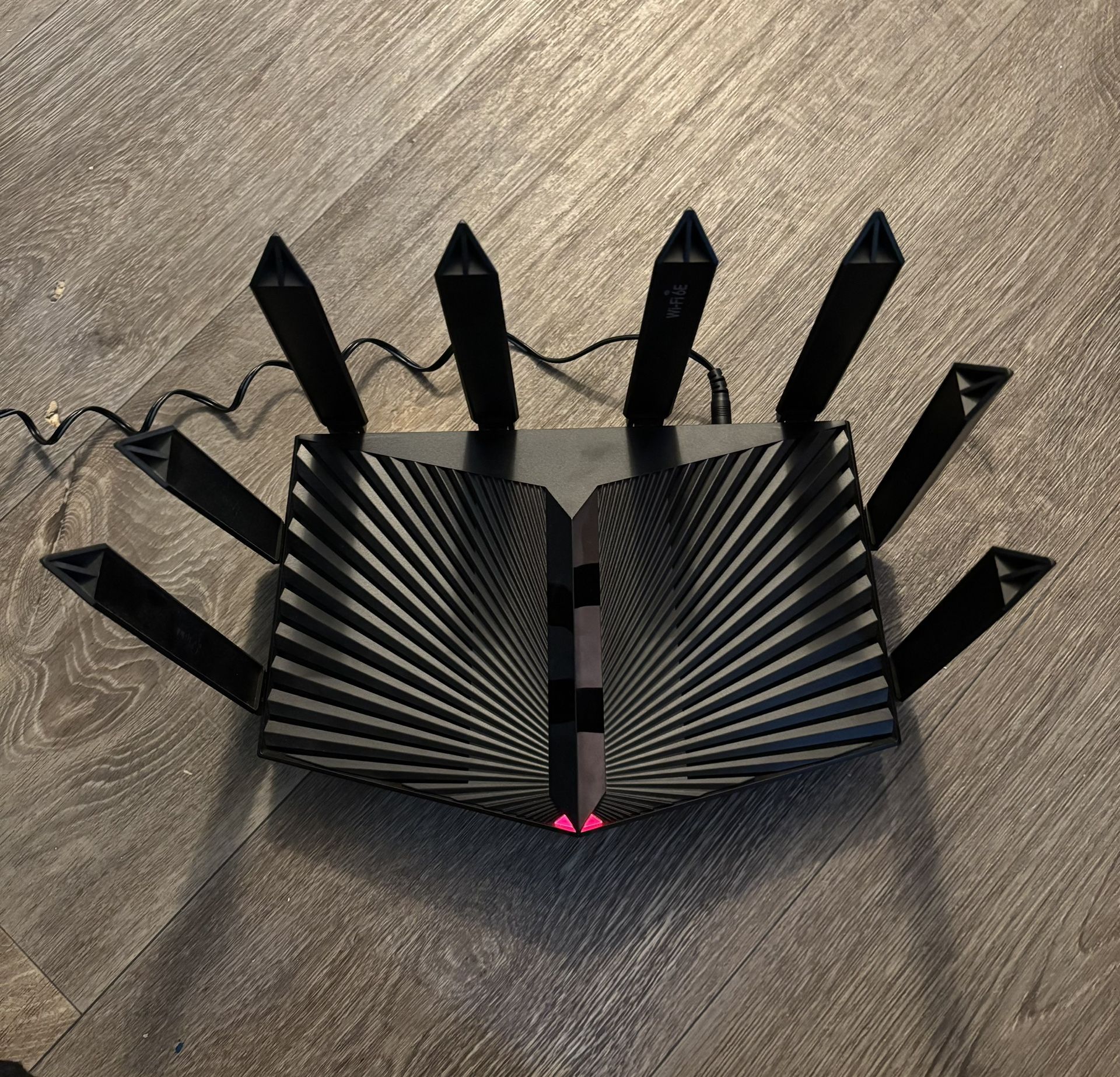 tp-link AXE7800 Tri-Band 8-stream Wi-fi 6E High speed Gaming Router (Box and Paperwork Included)