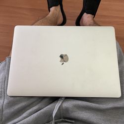 2019 16” MacBook Pro - PART OUT